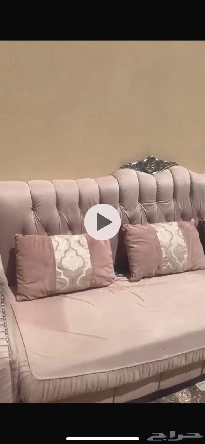 يوجد كنب مستعمل يكفي 10 أشخاص 0