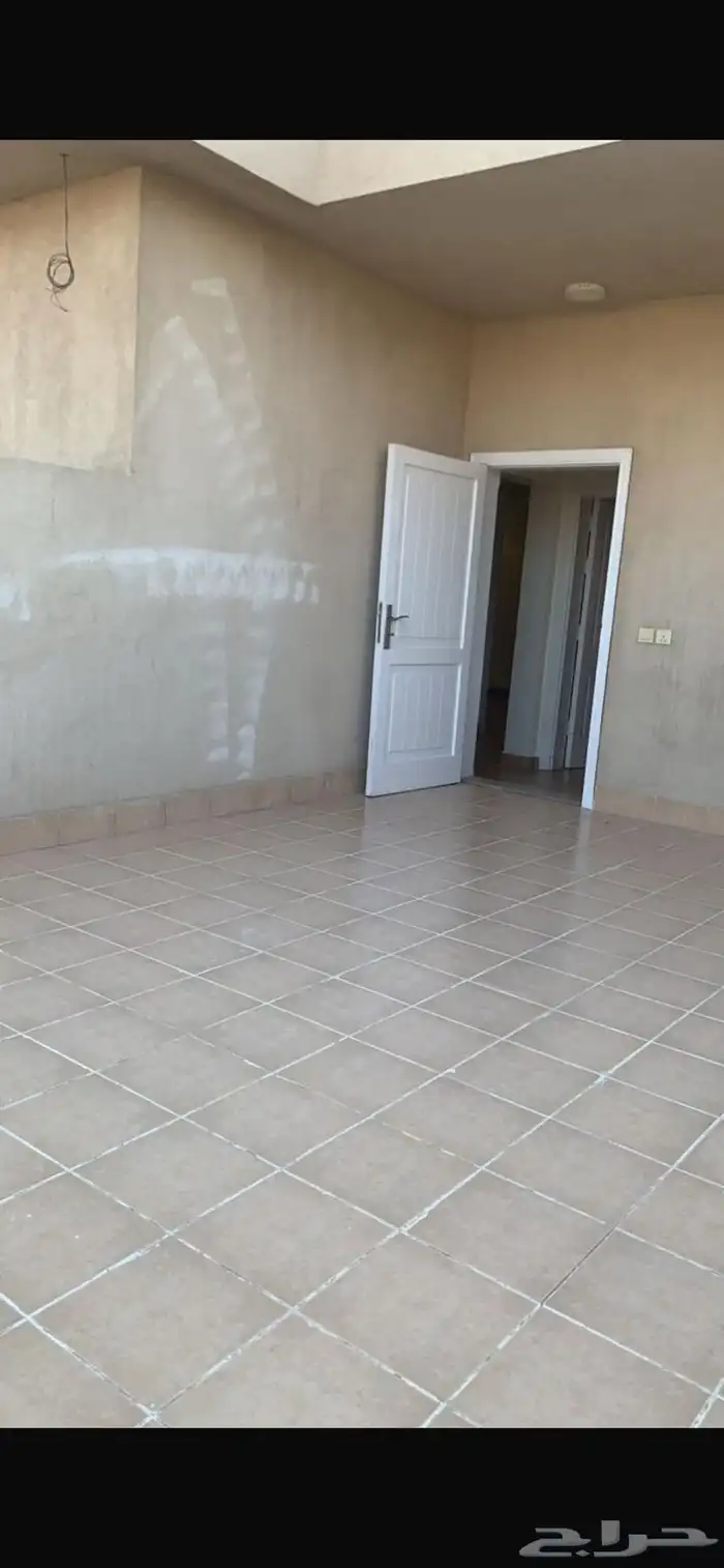 للبيع عماره حي الصفاء نظيفة جدا مكونا من 14 شقة 6