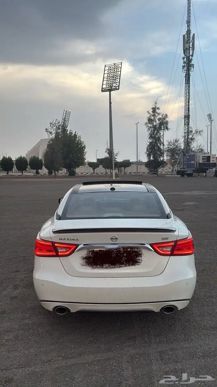 نيسان مكسيما SR 2