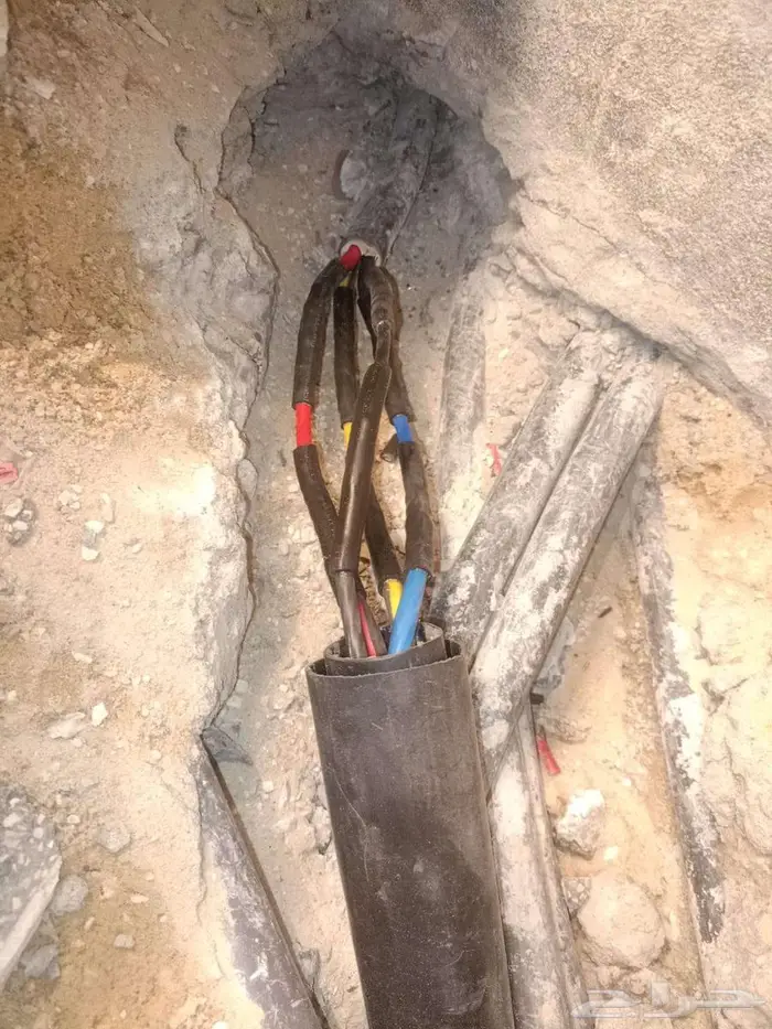 جهاز كشف اعطال الكابلات بالارض كشف التماس الكهرباء فحص كيابل 5