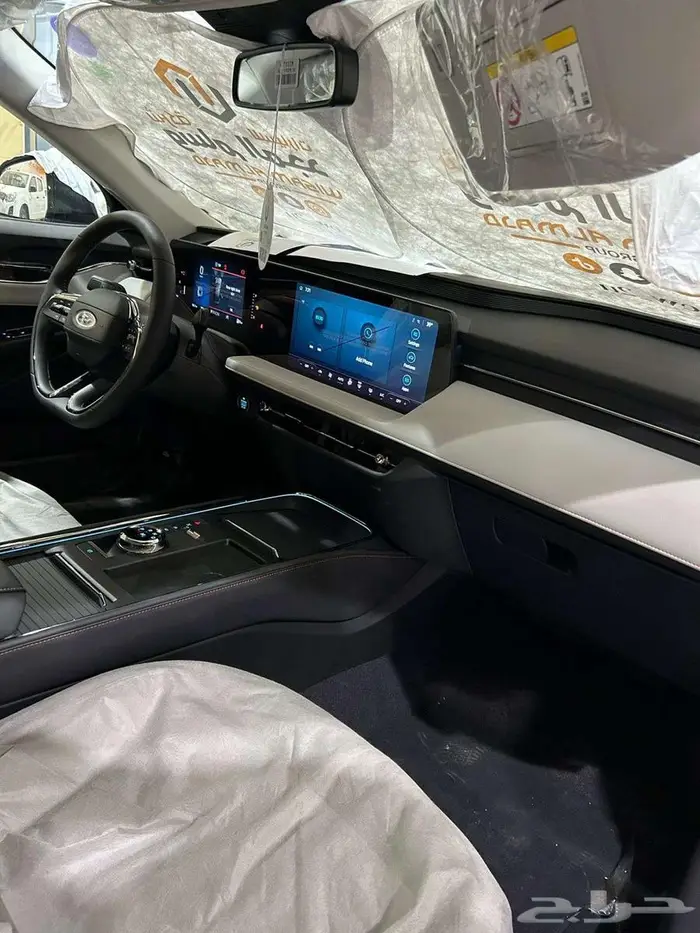 فورد تورس تيتانيوم موديل 2026 كاش واجار منتهي بتمليك 5