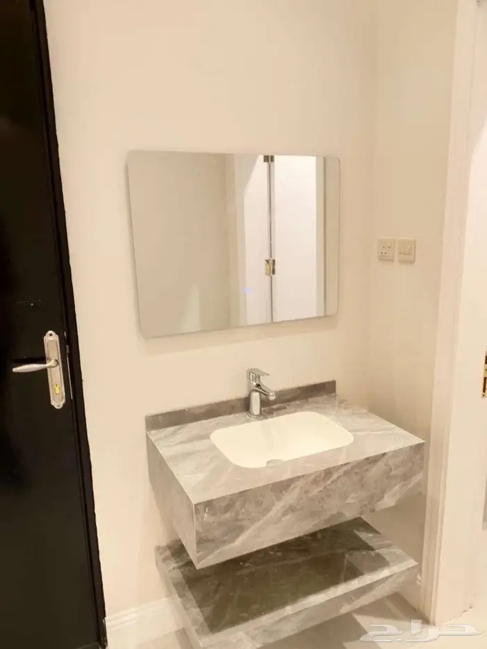 للايجار شقة عوائل في الرياض حي الملك فيصل   عرض رقم H1288 1