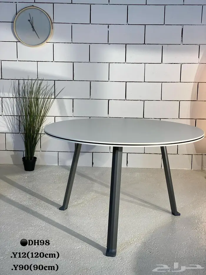 طاولة اجتماعات ملامين فخمة جميع المقاسات بتصميم أنيق وعصري 31