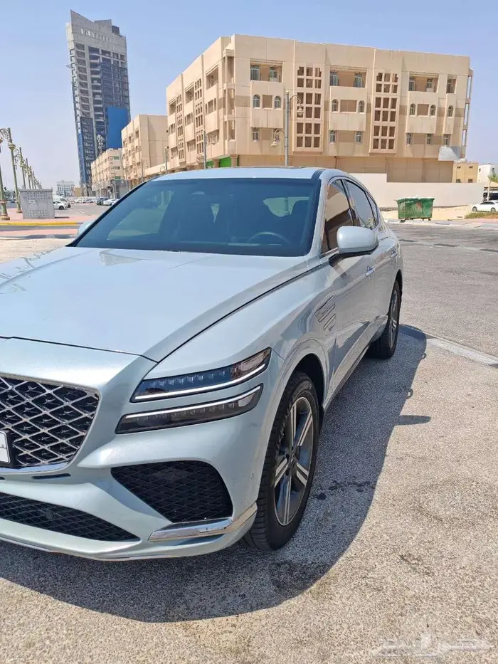 جنيسس كوبيه GV80 7