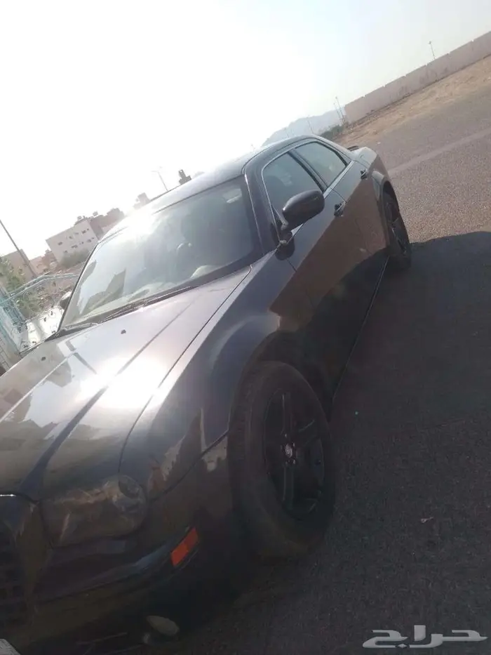 كرايسلر 2009 سي 300 أسود فل كامل 10