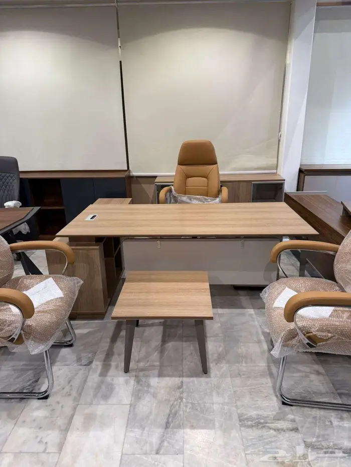 اثاث مكتبي مكاتب مدير طقم مودرن فخم كبير (يوم الوطني خصم) 12