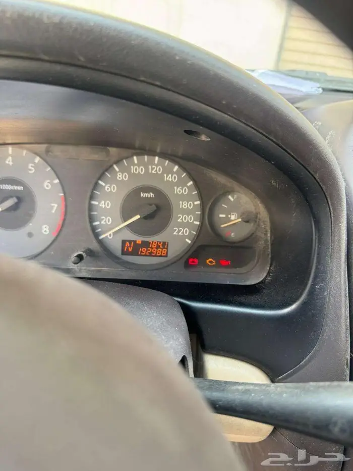 اعادة نشر صني موديل 2011 ممشى قليل للبيع تم البيع 0