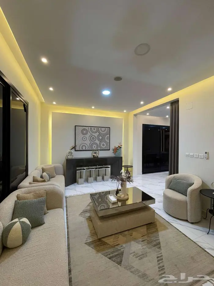 للبيع فيلا سكنية بعنيزة حي الحمراء 644 11