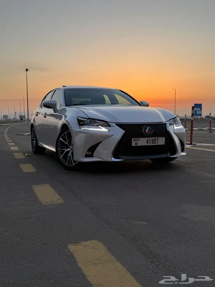لكزس GS200 T نظيف جدا لوحات دبي 0