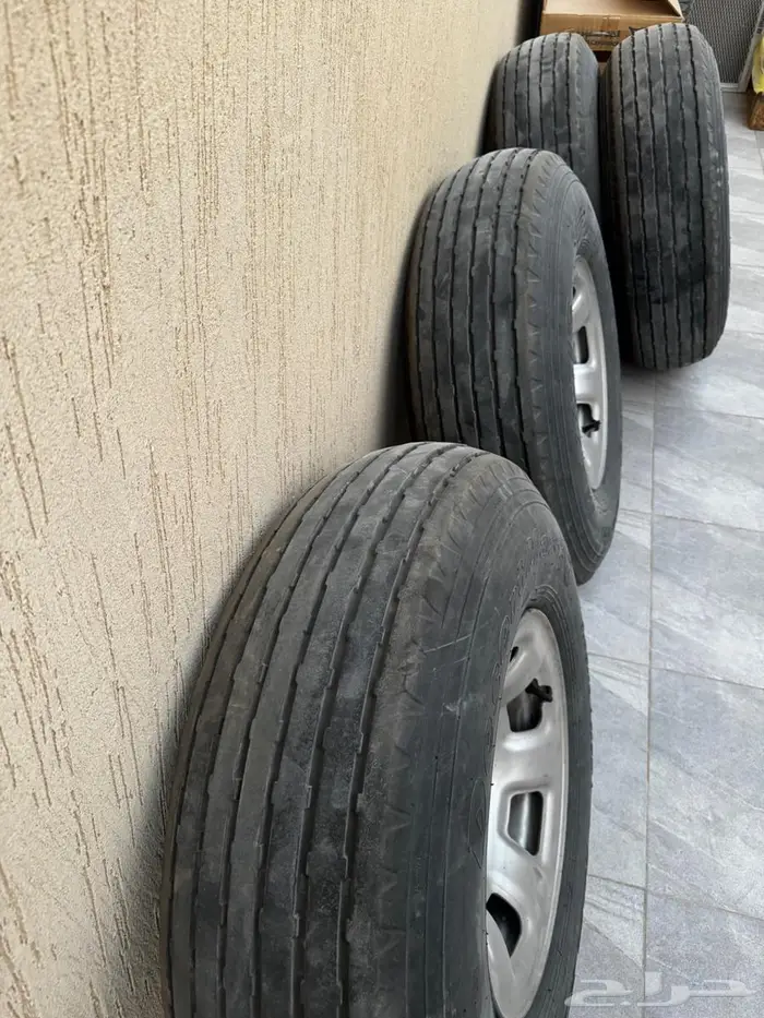 كفرات بالون ماكسس مع جنوط شاص نيسان وكالة 3