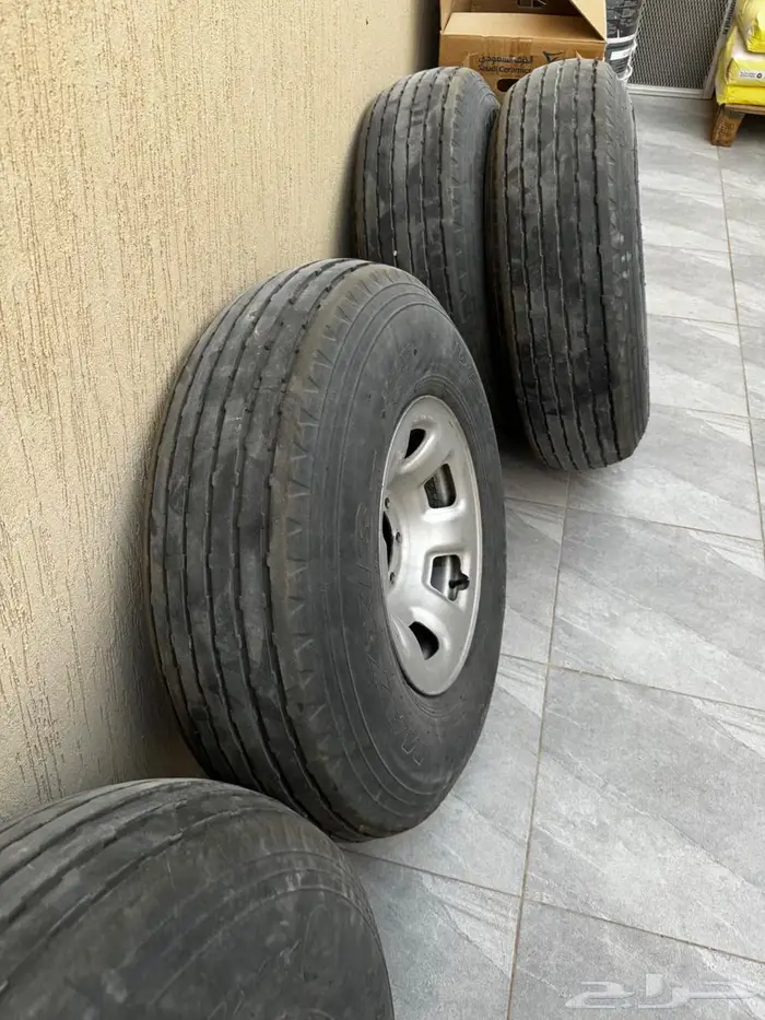 كفرات بالون ماكسس مع جنوط شاص نيسان وكالة 2