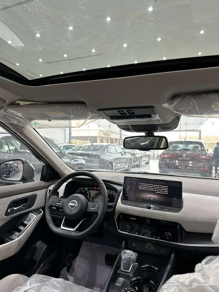 نيسان اكس تريل SV بلس 2025 كاش وتقسيط جميع البنوك 7