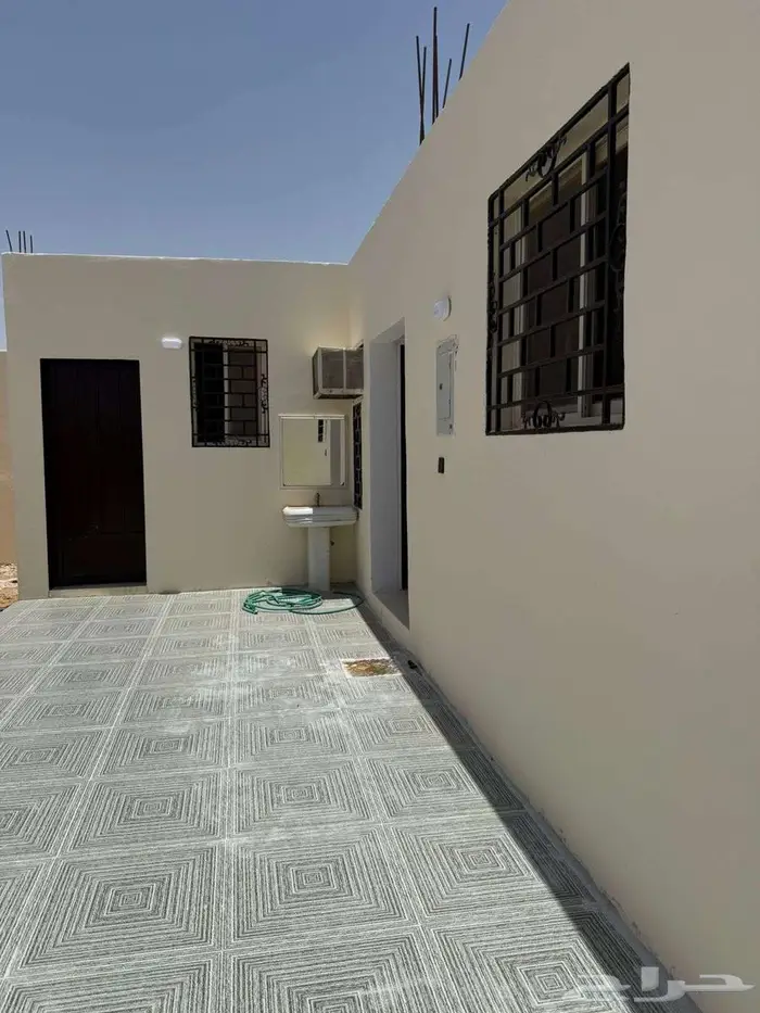 للبيع استراحة بحي مشرف الخرج 1