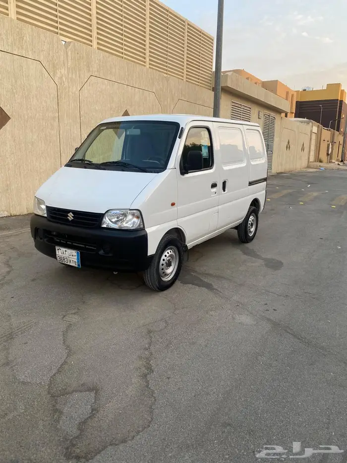 فان سزوكي بضاعه 2023 1