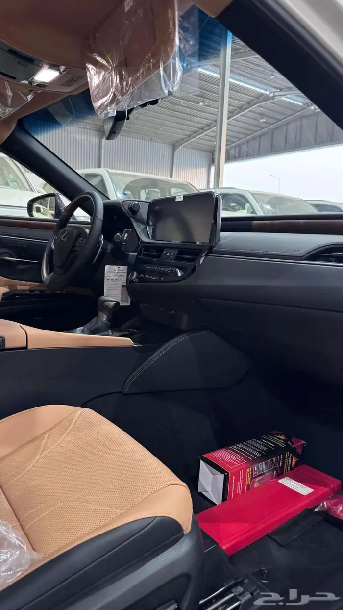لكزس ES 350 بريمي خليجي 2025 6