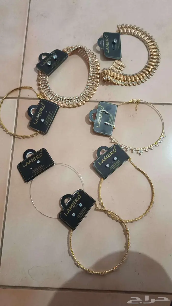 اكسسورات للبيع بضاعة 0