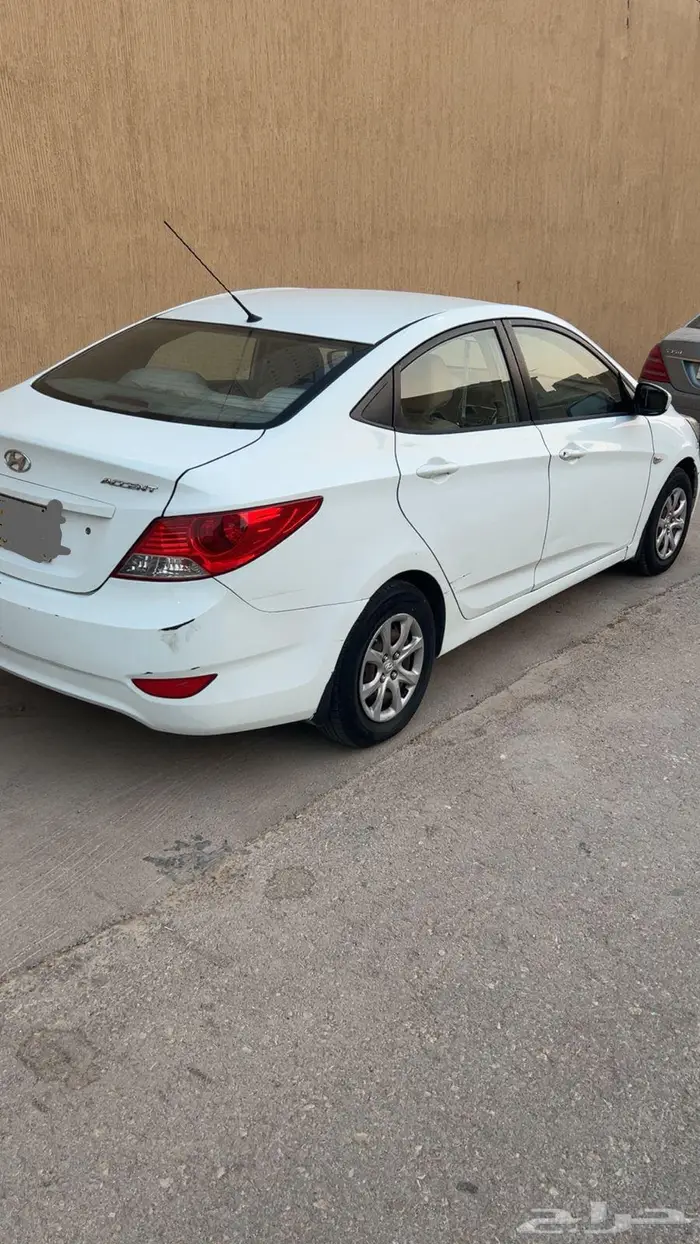 اكسنت عادي موديل 2012 نظيف قير ومكينة 2