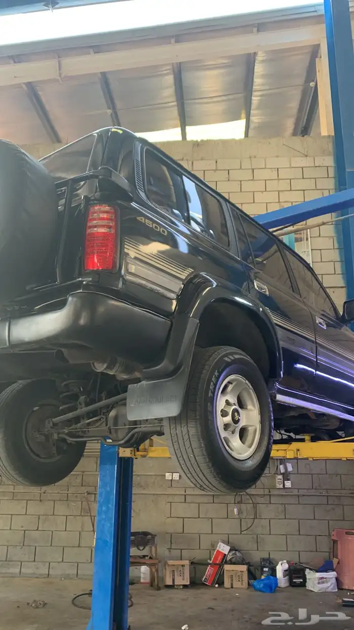 للبيع جيب تايوتا مفحوص مجدد 1