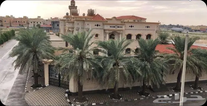 قصر بمساحة 2022 بحي الفرسان 0