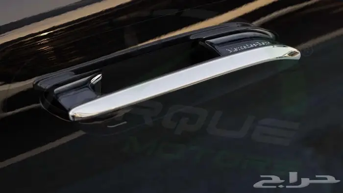 2025 MERCEDES-BENZ E 200 2.0L RWD اصفار مع ضمان 15