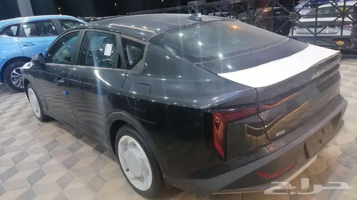 كيا 4 موديل 2025 4