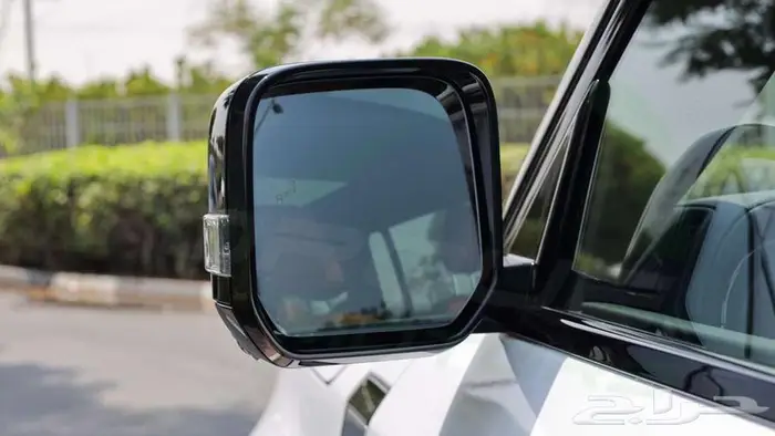 2025 ROX 01 VIP 1.5T Plug-in Hybrid اصفار مع ضمان 13