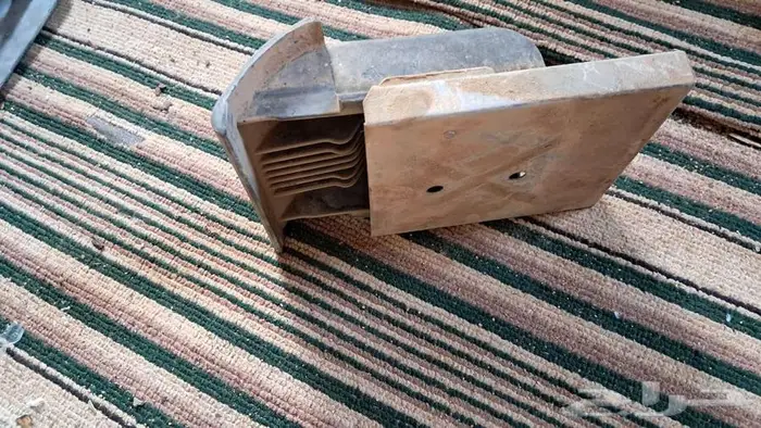 للبيع قطع ددسن 78 قديم غليون من مديل 79 وتحت كل القطع فيه 30