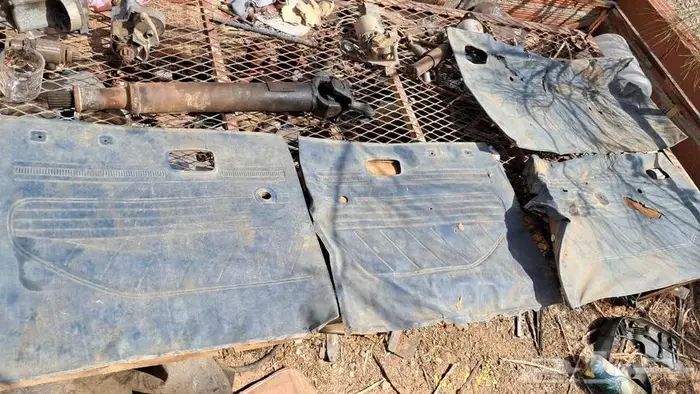 للبيع قطع ددسن 78 قديم غليون من مديل 79 وتحت كل القطع فيه 38