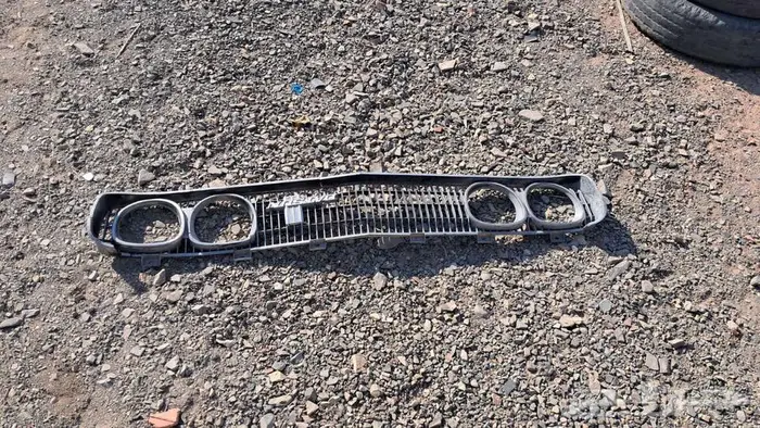 للبيع قطع ددسن 78 قديم غليون من مديل 79 وتحت كل القطع فيه 60