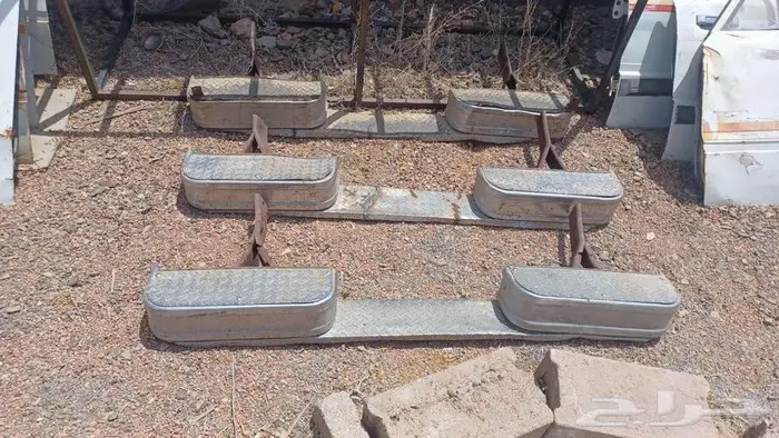 للبيع قطع ددسن 78 قديم غليون من مديل 79 وتحت كل القطع فيه 68