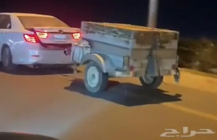 مقطوره سحب للبيع 4