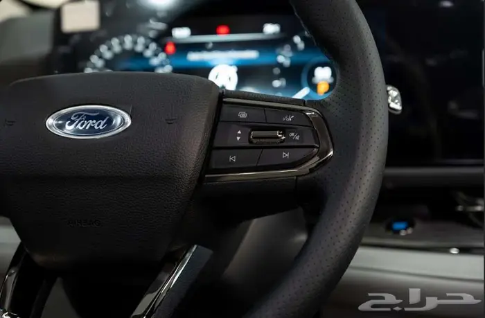 فورد تيريتوري تيتانيوم 2025 توكيلات الجزيرة - تقسيط ونقدا 8