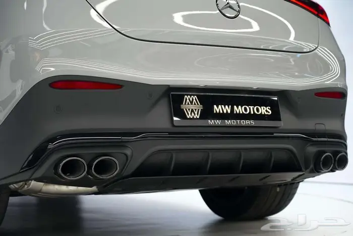 مرسيدس GLC 43 Coupe موديل 2025 أصفار خليجي رمادي أحمر 25