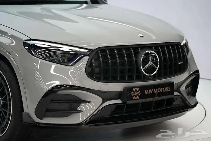 مرسيدس GLC 43 Coupe موديل 2025 أصفار خليجي رمادي أحمر 26