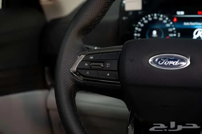 فورد تيريتوري تيتانيوم 2025 توكيلات الجزيرة - تقسيط ونقدا 7