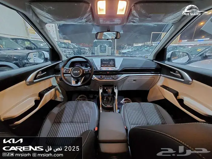 كيا كارينز نص فل 7 مقاعد 2025 15