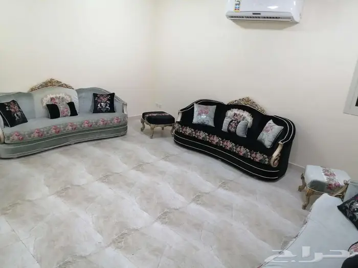كنب كلاسيك 8