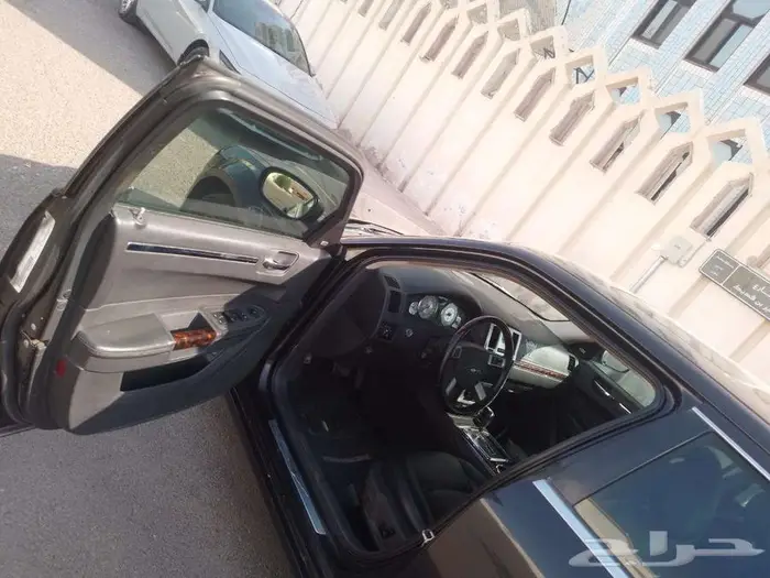 كرايسلر 2009 سي 300 أسود فل كامل 3