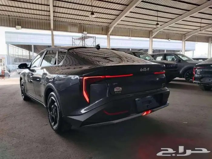 كيا K4 نص فل 2000cc جميع الفئات موديل 2026 9