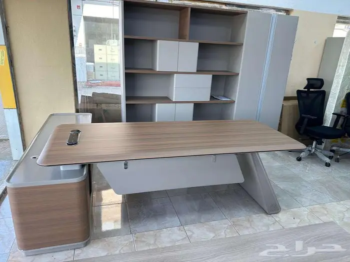 اثاث مكتبي مكاتب مدير طقم مودرن فخم كبير (يوم الوطني خصم) 11