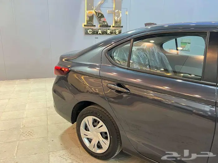 هوندا سيتي 1.5 ستاندر 2025 5