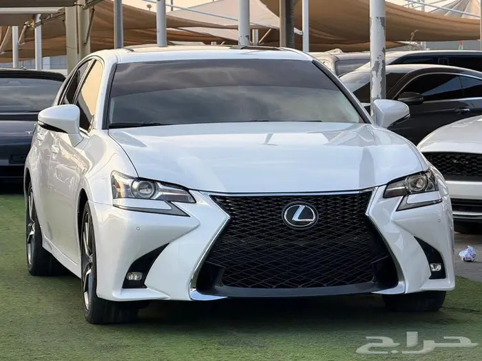 لكزس GS200 T نظيف جدا لوحات دبي 6