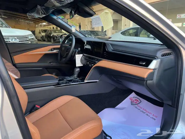 تويوتا كامري جراندي بنزين 2025 متاح اقساط و كاش 7