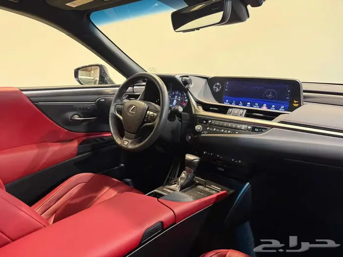 2021 لكزس ES 350 F SPORT 24