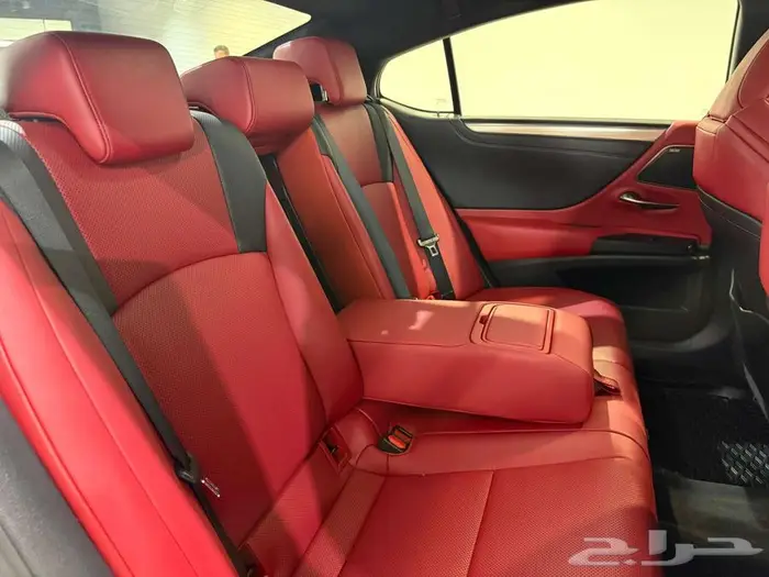 2021 لكزس ES 350 F SPORT 22