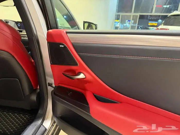 2021 لكزس ES 350 F SPORT 21
