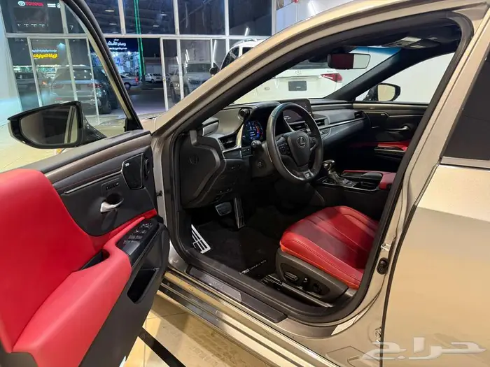 2021 لكزس ES 350 F SPORT 9