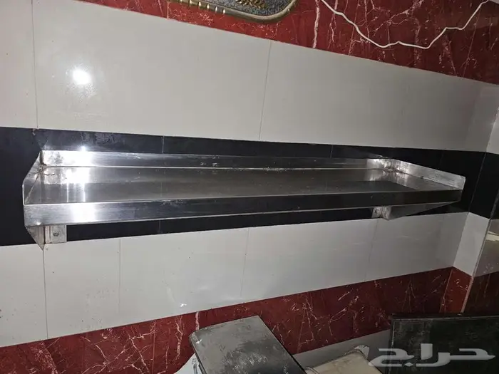 عدة مطعم للبيع 6