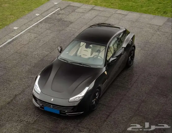 فيراري Ferrari GTC4Lusso 9