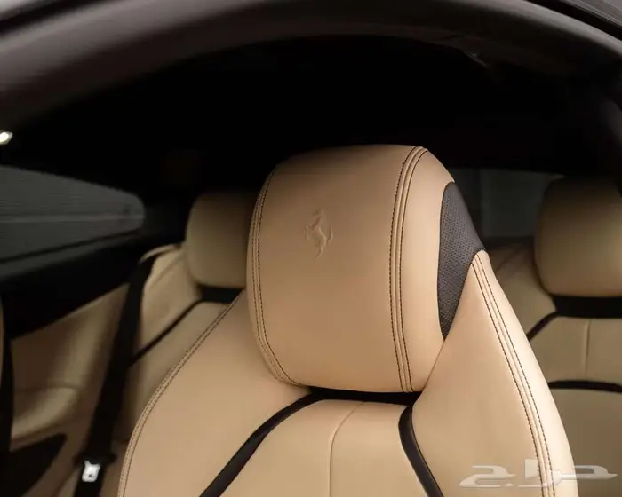 فيراري Ferrari GTC4Lusso 19